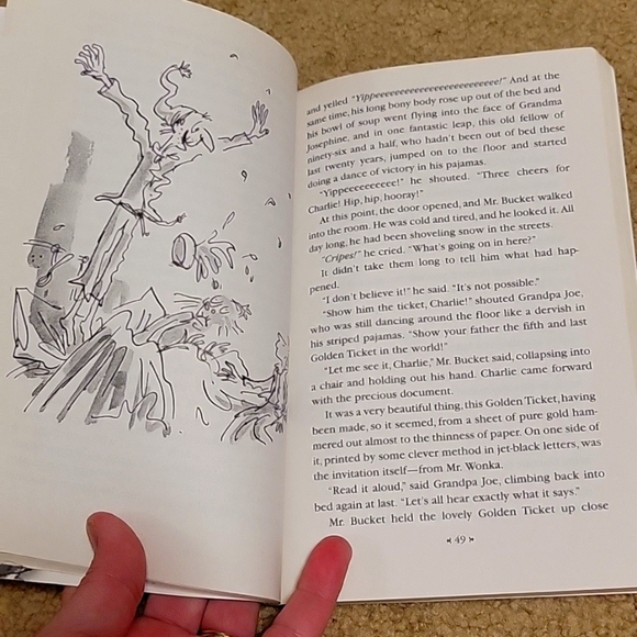 7 Roald Dahl Paperback Books - Picture 9 of 15